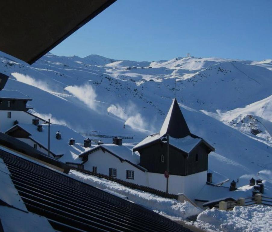 Sierra Nevada Los Alayos Estacion De Esqui Buitenkant foto